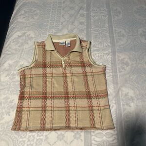 Izod Beige and Red Plaid golf sleeveless t-shirt